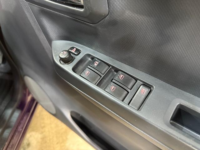 ミライース Ｘ　ＳＡＩＩＩ　レーンキープ　ＥＴＣ車載器　衝突軽減装置　ＬＥＤ　横滑り防止装置　Ｗエアバック　運転席エアバッグ　アイスト　リモコンキー　ＡＢＳ　４ＷＤ　パワーウインドウ　パワーステアリング　寒冷地仕様　エアコン（29枚目）