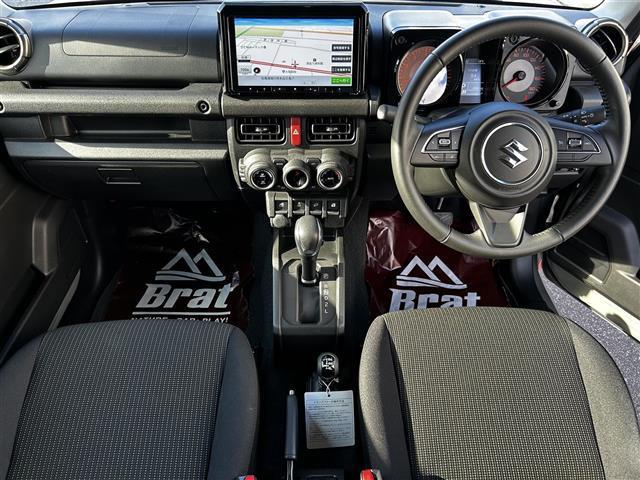 ジムニーシエラ ＪＣ　カロッツエリア９インチナビ　フルセグＴＶ　純正マッドガード　シートヒーター　アイドリングストップ　リアソナー　ＬＥＤヘッドライト　プッシュスタート　スマートキー（10枚目）