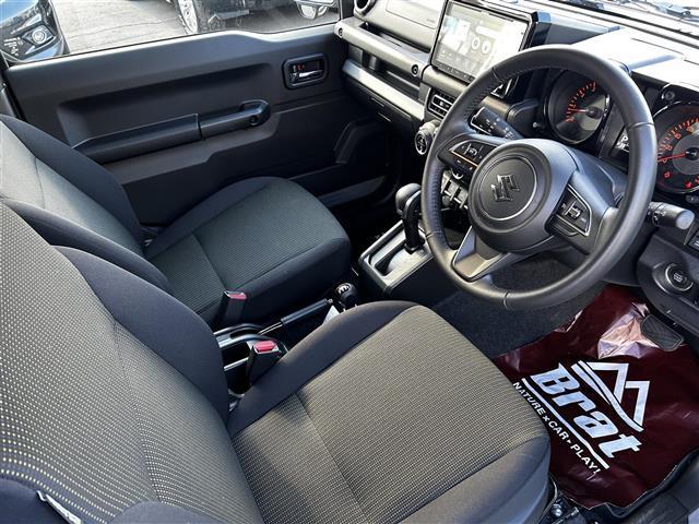 ジムニーシエラ ＪＣ　カロッツエリア９インチナビ　フルセグＴＶ　純正マッドガード　シートヒーター　アイドリングストップ　リアソナー　ＬＥＤヘッドライト　プッシュスタート　スマートキー（18枚目）