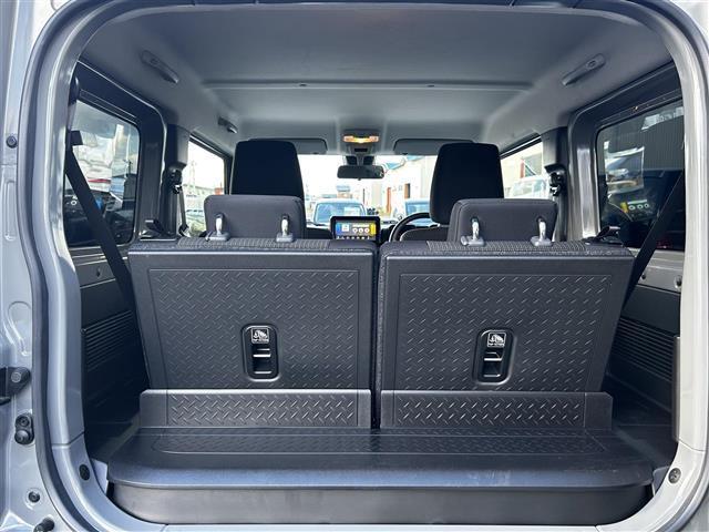 ジムニーシエラ ＪＣ　カロッツエリア９インチナビ　フルセグＴＶ　純正マッドガード　シートヒーター　アイドリングストップ　リアソナー　ＬＥＤヘッドライト　プッシュスタート　スマートキー（26枚目）