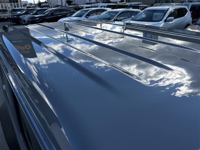 ジムニーシエラ ＪＣ　カロッツエリア９インチナビ　フルセグＴＶ　純正マッドガード　シートヒーター　アイドリングストップ　リアソナー　ＬＥＤヘッドライト　プッシュスタート　スマートキー（32枚目）