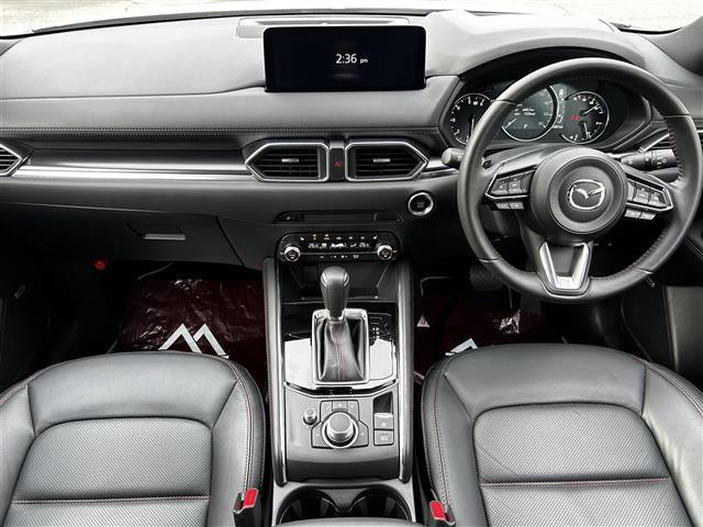 ＣＸ－５ ＸＤ　スポーツアピアランス　ワンオーナー　純正１０．２５インチナビ　フルセグＴＶ　全方位カメラ　ＢＯＳＥサウンド　レザーシート　前席パワーシート　前席シートヒーター　ステアリングヒーター　ドライブレコーダー　コーナーセンサー（10枚目）