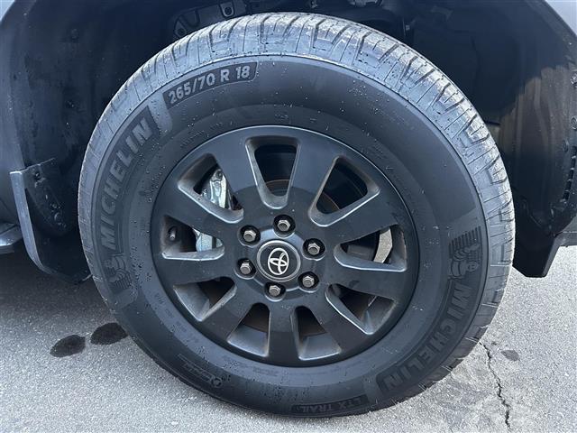 ランドクルーザー250 ZXファーストエディション JBLサウンドシステム 全方位カメラ フルセグTV モデリスタパッケージ 丸目LEDヘッドライト サンルーフ コーナーセンサー レザーシート1列目2列目シートヒーター&クーラー 前席パワーシート(9枚目)