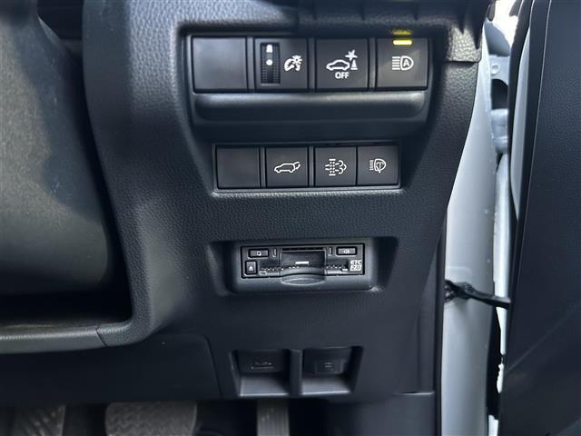 ランドクルーザー250 ZXファーストエディション JBLサウンドシステム 全方位カメラ フルセグTV モデリスタパッケージ 丸目LEDヘッドライト サンルーフ コーナーセンサー レザーシート1列目2列目シートヒーター&クーラー 前席パワーシート(16枚目)