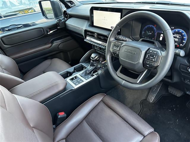 ランドクルーザー250 ZXファーストエディション JBLサウンドシステム 全方位カメラ フルセグTV モデリスタパッケージ 丸目LEDヘッドライト サンルーフ コーナーセンサー レザーシート1列目2列目シートヒーター&クーラー 前席パワーシート(17枚目)