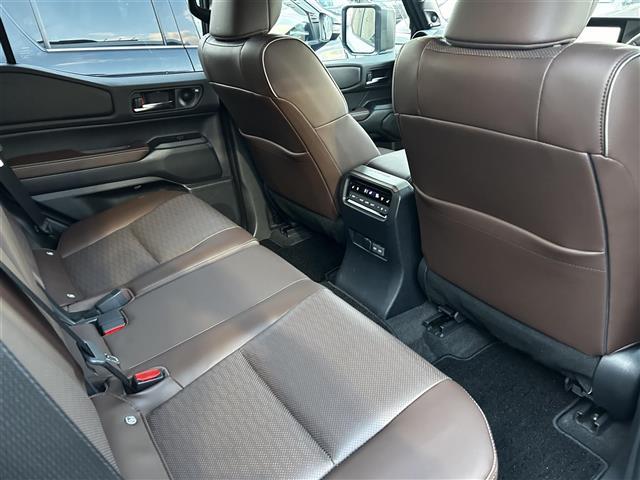 ランドクルーザー250 ZXファーストエディション JBLサウンドシステム 全方位カメラ フルセグTV モデリスタパッケージ 丸目LEDヘッドライト サンルーフ コーナーセンサー レザーシート1列目2列目シートヒーター&クーラー 前席パワーシート(21枚目)