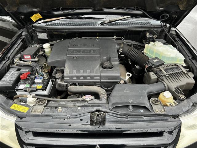 パジェロイオ パールパッケージ　ナビエディション　走行距離３６７００キロ　運転席助手席エアバック　純正アルミホイール　電動格納ドアミラー　オートエアコン　ＡＢＳ　背面タイヤ　社外ドライブレコーダー（37枚目）