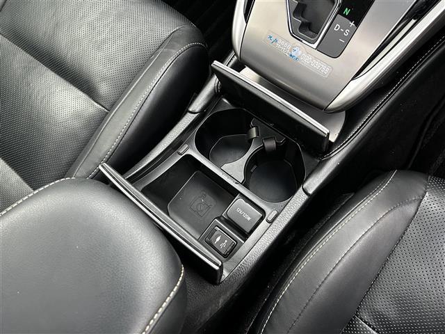 ハリアーハイブリッド プログレス　メタル　アンド　レザーパッケージ　ＪＢＬサウンドシステム　全方位カメラ　フルセグＴＶ　サンルーフ　コーナーセンサー　パワーバックドア　レザーシート　前席パワーシート　前席シートヒーター＆クーラー　ドライブレコーダー　ＥＴＣ２．０（15枚目）