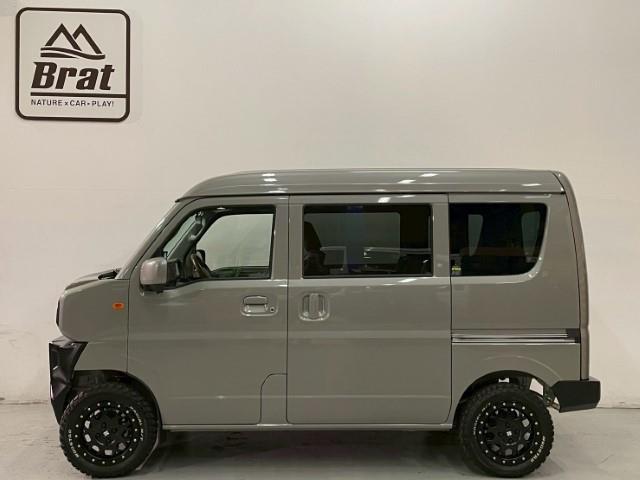 エブリイ ジョインターボ　１４ＡＷ　エクストリームＪ　ＸＪ０４　マックトレックエクストリームＲ／Ｔ　タナベ　リフトアップキット　ジムリイ　フェイスチェンジキット　ＪＩＶＥＲＹエンブレム　ナチュラルウッドハンドル　オートライト（23枚目）