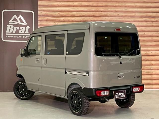 エブリイ ジョインターボ　１４ＡＷ　エクストリームＪ　ＸＪ０４　マックトレックエクストリームＲ／Ｔ　タナベ　リフトアップキット　ジムリイ　フェイスチェンジキット　ＪＩＶＥＲＹエンブレム　ナチュラルウッドハンドル　オートライト（24枚目）