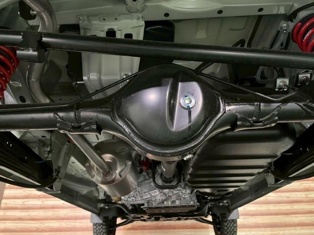 エブリイ ジョインターボ　１４ＡＷ　エクストリームＪ　ＸＪ０４　マックトレックエクストリームＲ／Ｔ　タナベ　リフトアップキット　ジムリイ　フェイスチェンジキット　ＪＩＶＥＲＹエンブレム　ナチュラルウッドハンドル　オートライト（38枚目）