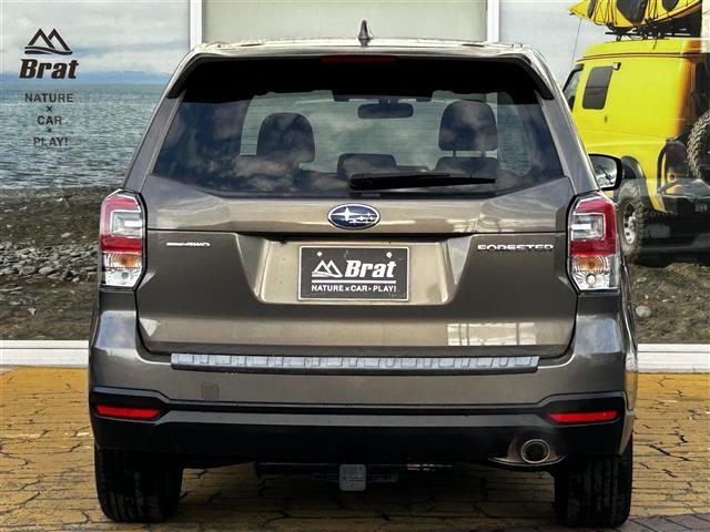 フォレスター S-リミテッド ブラウンレザーセレクション ワンオーナー 特別仕様車ブラウンレザーセレクション 純正ナビ フルセグTV バックカメラ レザーシート 前席パワーシート 全席シートヒーター ステアリングヒーター パドルシフト CURTヒッチメンバー(7枚目)