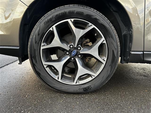 フォレスター S-リミテッド ブラウンレザーセレクション ワンオーナー 特別仕様車ブラウンレザーセレクション 純正ナビ フルセグTV バックカメラ レザーシート 前席パワーシート 全席シートヒーター ステアリングヒーター パドルシフト CURTヒッチメンバー(9枚目)