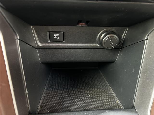 フォレスター S-リミテッド ブラウンレザーセレクション ワンオーナー 特別仕様車ブラウンレザーセレクション 純正ナビ フルセグTV バックカメラ レザーシート 前席パワーシート 全席シートヒーター ステアリングヒーター パドルシフト CURTヒッチメンバー(16枚目)