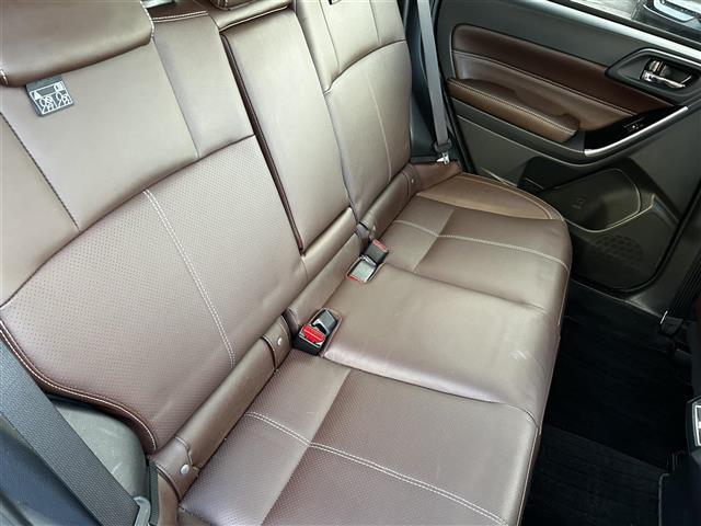 フォレスター S-リミテッド ブラウンレザーセレクション ワンオーナー 特別仕様車ブラウンレザーセレクション 純正ナビ フルセグTV バックカメラ レザーシート 前席パワーシート 全席シートヒーター ステアリングヒーター パドルシフト CURTヒッチメンバー(26枚目)