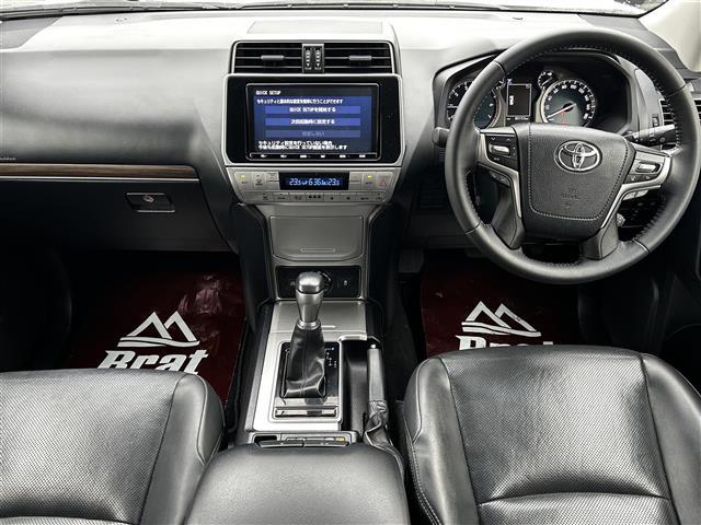 ランドクルーザープラド TX Lパッケージ 純正9インチナビ バックカメラ フルセグTV モデリスタエアロ レザーシート 前席パワーシート 前席シートヒーター&クーラー 電動格納サードシート LEDヘッドライト プッシュスタート スマートキー(11枚目)