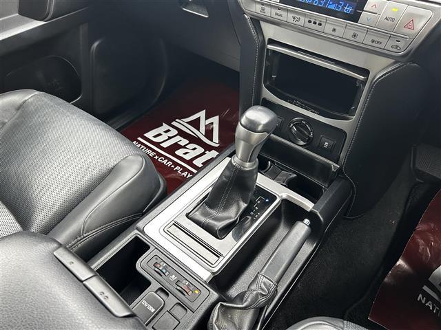 ランドクルーザープラド TX Lパッケージ 純正9インチナビ バックカメラ フルセグTV モデリスタエアロ レザーシート 前席パワーシート 前席シートヒーター&クーラー 電動格納サードシート LEDヘッドライト プッシュスタート スマートキー(15枚目)