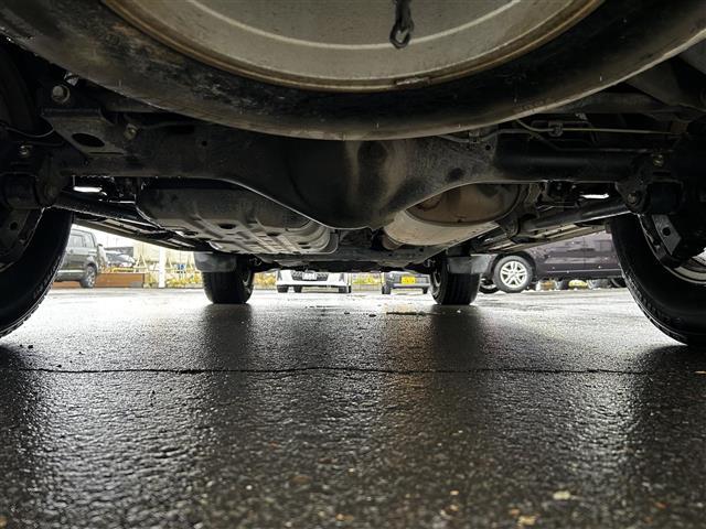 ランドクルーザープラド TX Lパッケージ 純正9インチナビ バックカメラ フルセグTV モデリスタエアロ レザーシート 前席パワーシート 前席シートヒーター&クーラー 電動格納サードシート LEDヘッドライト プッシュスタート スマートキー(41枚目)