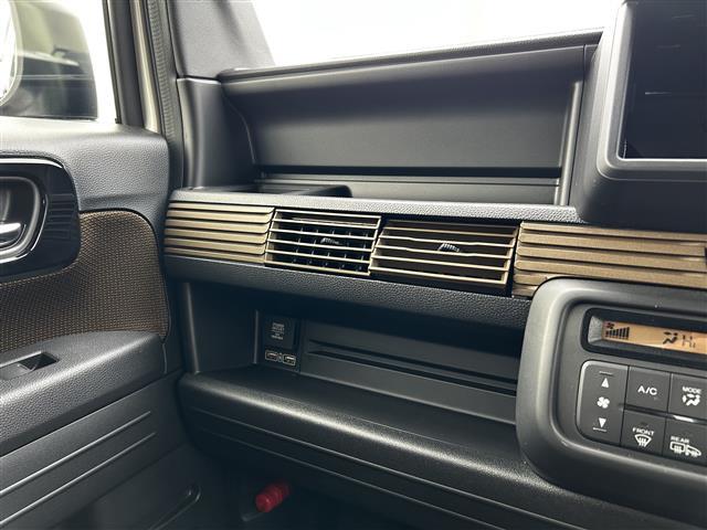 Ｎ－ＶＡＮ ファン　スタイル＋ネイチャー　特別仕様車　ナビ取付スペシャルパッケージ　充電用ＵＳＢジャック　フロントシートアームレスト　ヒーテッドドアミラー　プッシュスタート　スマートキー　ＬＥＤヘッドライト（35枚目）