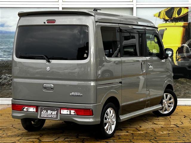 エブリイワゴン ＰＺターボスペシャル　ワンオーナー　カロッツェリアナビ　フルセグ　バックカメラ　両側電動スライドドア　ラゲッジトノボード　シートカバー　リアスポイラー　社外ドラレコ前後　プッシュスタート　スマートキー　ＬＥＤヘッドライト（8枚目）