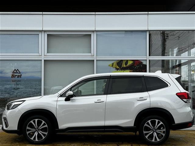 フォレスター プレミアム　ワンオーナー　純正８インチナビ　フルセグＴＶ　左サイド、バックカメラ　ドライブレコーダー　ハーフレザーシート　前席パワーシート　全席シートヒーター　ステアリングヒーター　クルーズコントロール（5枚目）