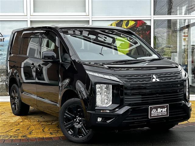 デリカＤ：５ ブラックエディション　アルパイン１１インチナビ　フリップダウンモニター　アラウンドビューモニター　フルセグ　黒革シート　前席シートヒーター　ステアリングヒーター　両側パワースライドドア　パワーバックドア　コーナーセンサー（3枚目）