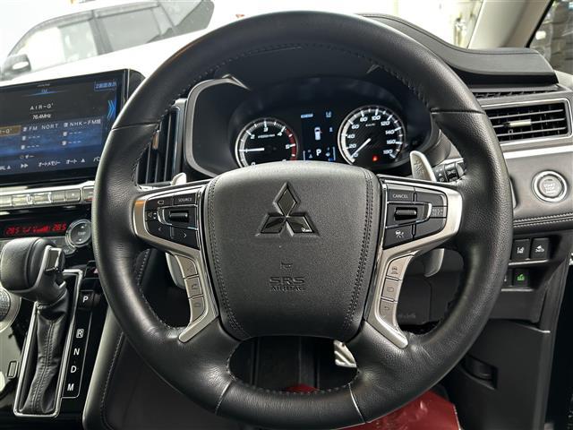 デリカＤ：５ ブラックエディション　アルパイン１１インチナビ　フリップダウンモニター　アラウンドビューモニター　フルセグ　黒革シート　前席シートヒーター　ステアリングヒーター　両側パワースライドドア　パワーバックドア　コーナーセンサー（16枚目）