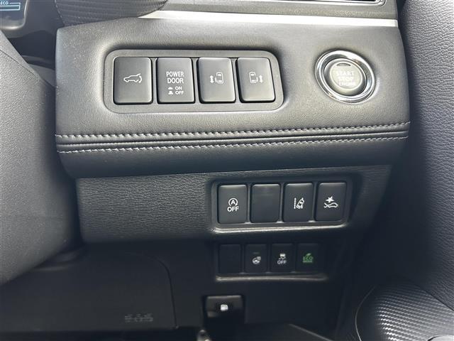 デリカＤ：５ ブラックエディション　アルパイン１１インチナビ　フリップダウンモニター　アラウンドビューモニター　フルセグ　黒革シート　前席シートヒーター　ステアリングヒーター　両側パワースライドドア　パワーバックドア　コーナーセンサー（18枚目）