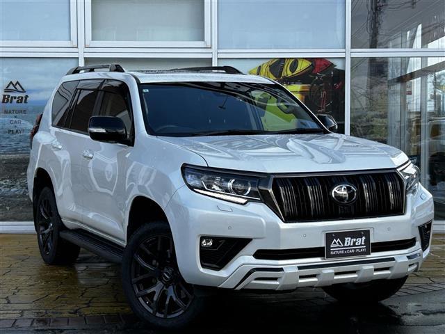 ランドクルーザープラド ＴＸ　Ｌパッケージ・ブラックエディション　メーカーオプションナビ　全方位カメラ　フルセグＴＶ　マルチテレインモニター　サンルーフ　アドミレイションエアロ（前後）　ＲＡＹＳ２０インチアルミホイール　コーナーセンサー　デジタルインナーミラー（3枚目）