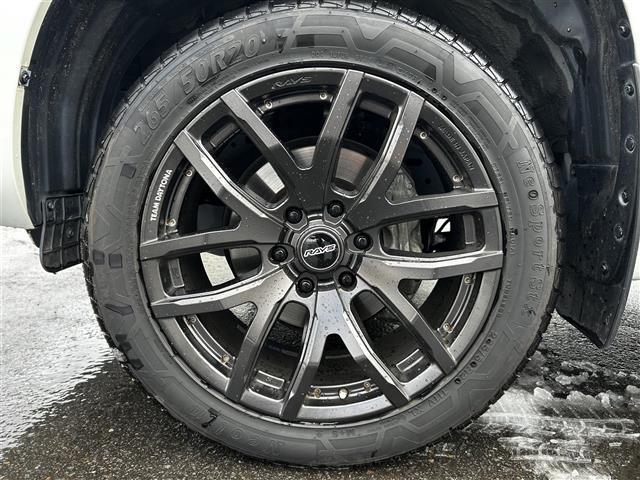 ランドクルーザープラド ＴＸ　Ｌパッケージ・ブラックエディション　メーカーオプションナビ　全方位カメラ　フルセグＴＶ　マルチテレインモニター　サンルーフ　アドミレイションエアロ（前後）　ＲＡＹＳ２０インチアルミホイール　コーナーセンサー　デジタルインナーミラー（9枚目）