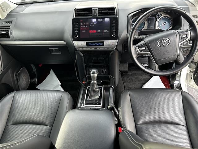 ランドクルーザープラド ＴＸ　Ｌパッケージ・ブラックエディション　メーカーオプションナビ　全方位カメラ　フルセグＴＶ　マルチテレインモニター　サンルーフ　アドミレイションエアロ（前後）　ＲＡＹＳ２０インチアルミホイール　コーナーセンサー　デジタルインナーミラー（10枚目）