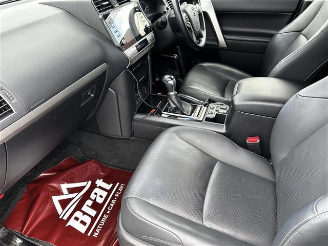 ランドクルーザープラド ＴＸ　Ｌパッケージ・ブラックエディション　メーカーオプションナビ　全方位カメラ　フルセグＴＶ　マルチテレインモニター　サンルーフ　アドミレイションエアロ（前後）　ＲＡＹＳ２０インチアルミホイール　コーナーセンサー　デジタルインナーミラー（20枚目）