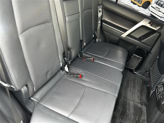 ランドクルーザープラド ＴＸ　Ｌパッケージ・ブラックエディション　メーカーオプションナビ　全方位カメラ　フルセグＴＶ　マルチテレインモニター　サンルーフ　アドミレイションエアロ（前後）　ＲＡＹＳ２０インチアルミホイール　コーナーセンサー　デジタルインナーミラー（23枚目）