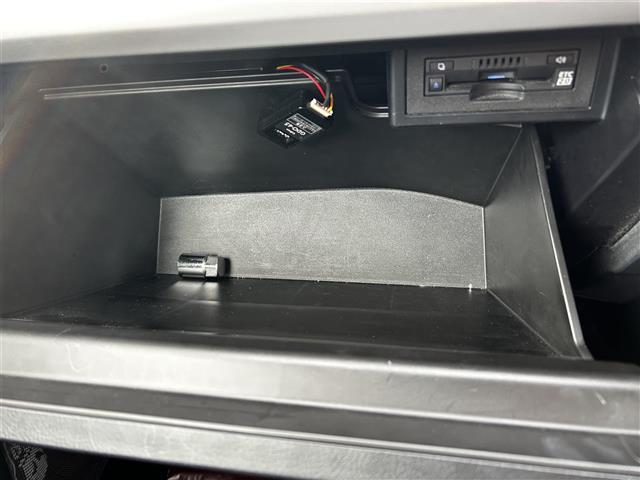 ランドクルーザープラド ＴＸ　Ｌパッケージ・ブラックエディション　メーカーオプションナビ　全方位カメラ　フルセグＴＶ　マルチテレインモニター　サンルーフ　アドミレイションエアロ（前後）　ＲＡＹＳ２０インチアルミホイール　コーナーセンサー　デジタルインナーミラー（35枚目）