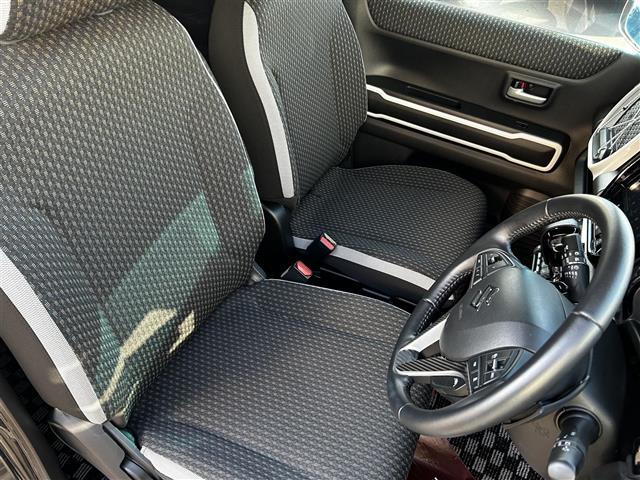 ハスラー ハイブリッドＸターボ　純正メーカーナビ　フルセグＴＶ　全方位カメラ　クルーズコントロール　前席シートヒーター　アイドリングストップ　パドルシフト　ＬＥＤヘッドライト　ＬＥＤフォグランプ　プッシュスタート　スマートキー（21枚目）