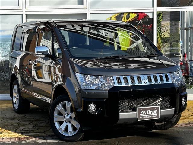 デリカＤ：５ Ｄ　プレミアム　純正ナビゲーション　ロックフォードサウンドシステム　フルセグＴＶ　フロント、左サイド、バックカメラ　両側パワースライドドア　パワーバックドア　前席シートヒーター　運転席パワーシート　ドライブレコーダー（3枚目）