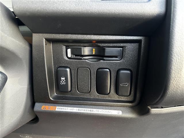 デリカＤ：５ Ｄ　プレミアム　純正ナビゲーション　ロックフォードサウンドシステム　フルセグＴＶ　フロント、左サイド、バックカメラ　両側パワースライドドア　パワーバックドア　前席シートヒーター　運転席パワーシート　ドライブレコーダー（19枚目）