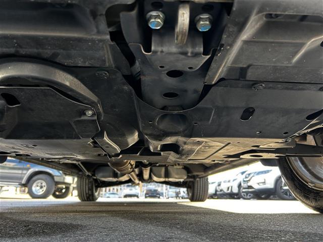 デリカＤ：５ Ｄ　プレミアム　純正ナビゲーション　ロックフォードサウンドシステム　フルセグＴＶ　フロント、左サイド、バックカメラ　両側パワースライドドア　パワーバックドア　前席シートヒーター　運転席パワーシート　ドライブレコーダー（38枚目）