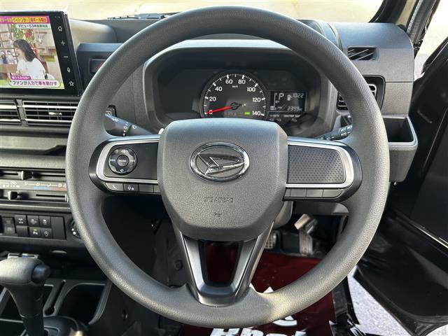 ハイゼットトラック ジャンボエクストラ　純正ディスプレイオーディオ　フルセグＴＶ　バックカメラ　プッシュスタート　スマートキー　ＬＥＤヘッドライト　ＬＥＤフォグランプ　ＥＴＣ（18枚目）