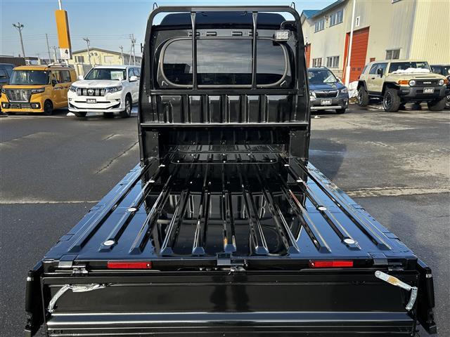 ハイゼットトラック ジャンボエクストラ　純正ディスプレイオーディオ　フルセグＴＶ　バックカメラ　プッシュスタート　スマートキー　ＬＥＤヘッドライト　ＬＥＤフォグランプ　ＥＴＣ（29枚目）