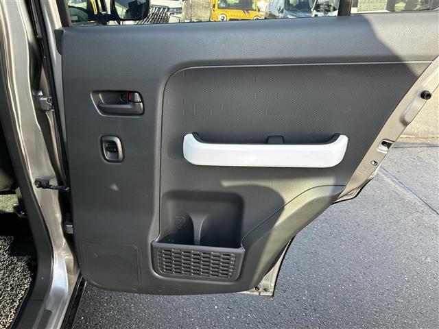 ハスラー Ｘターボ　純正ナビ　ワンセグＴＶ　バックカメラ　運転席シートヒーター　ヨコハマジオランダータイヤ　ドライブレコーダー　プッシュスタート　スマートキー　ＨＩＤヘッドライト（31枚目）