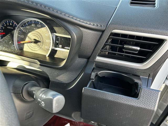 ルーミー カスタムＧ　純正ディスプレィオーディオ　全方位カメラ　フルセグＴＶ（走行中視聴可能）　両側パワースライドドア　クルーズコントロール　前席シートヒーター　ドライブレコーダー　コーナーセンサー　純正エンジンスターター（18枚目）