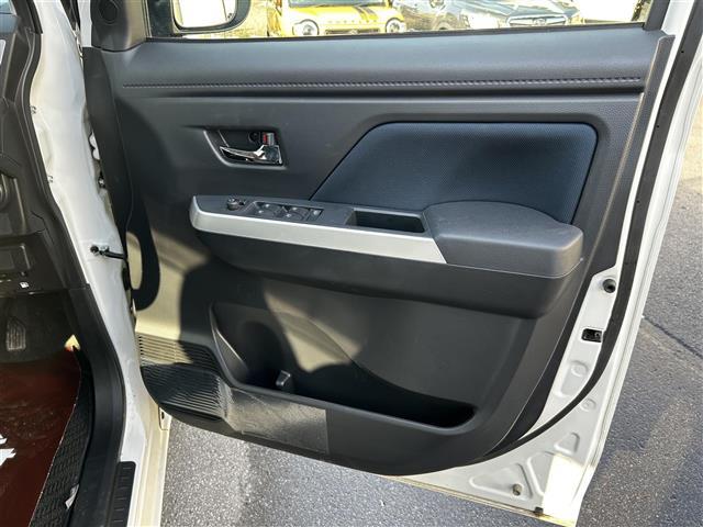 ルーミー カスタムＧ　純正ディスプレィオーディオ　全方位カメラ　フルセグＴＶ（走行中視聴可能）　両側パワースライドドア　クルーズコントロール　前席シートヒーター　ドライブレコーダー　コーナーセンサー　純正エンジンスターター（38枚目）