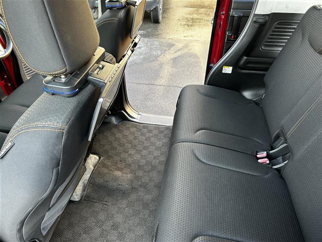 スペーシアギア ハイブリッドＸＺ　ターボ　カロッツェリア８インチナビ　全方位カメラ　フルセグＴＶ　左右リア席モニター　両側電動スライドドア　前席シートヒーター　ヘッドアップディスプレイ　クルーズコントロール　ドライブレコーダー（27枚目）