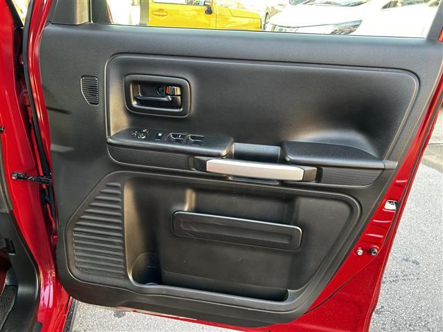 スペーシアギア ハイブリッドＸＺ　ターボ　カロッツェリア８インチナビ　全方位カメラ　フルセグＴＶ　左右リア席モニター　両側電動スライドドア　前席シートヒーター　ヘッドアップディスプレイ　クルーズコントロール　ドライブレコーダー（31枚目）