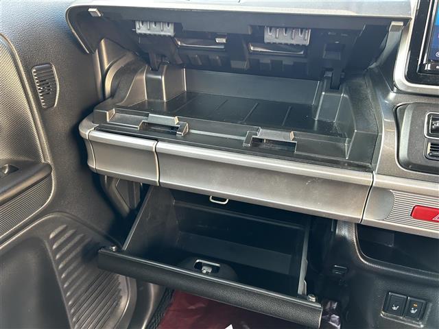 スペーシアギア ハイブリッドＸＺ　ターボ　カロッツェリア８インチナビ　全方位カメラ　フルセグＴＶ　左右リア席モニター　両側電動スライドドア　前席シートヒーター　ヘッドアップディスプレイ　クルーズコントロール　ドライブレコーダー（34枚目）