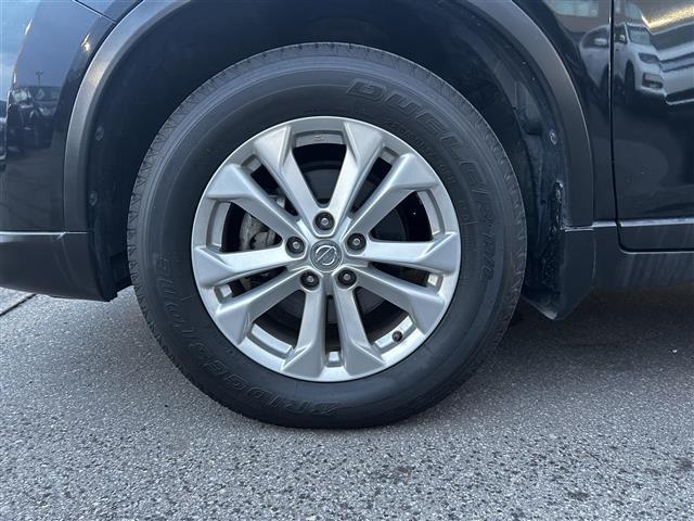 エクストレイル 20Xt エマージェンシーブレーキパッケージ 純正ナビ アラウンドビューモニター フルセグTV 前席シートヒーター パワーバックドア コーナーセンサー プッシュスタート スマートキー ETC(9枚目)