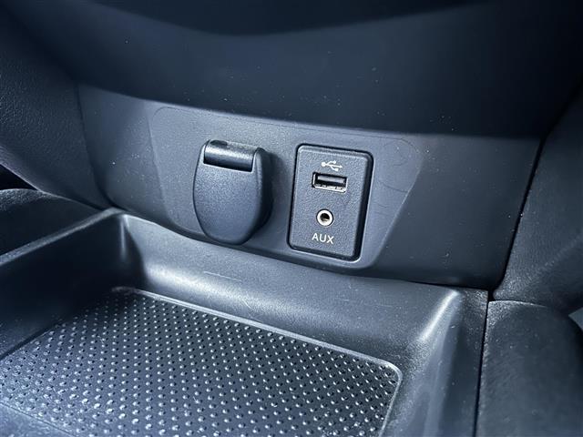 エクストレイル 20Xt エマージェンシーブレーキパッケージ 純正ナビ アラウンドビューモニター フルセグTV 前席シートヒーター パワーバックドア コーナーセンサー プッシュスタート スマートキー ETC(14枚目)