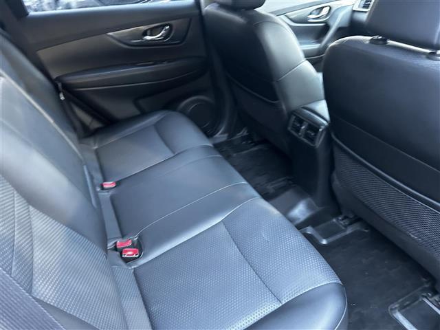 エクストレイル 20Xt エマージェンシーブレーキパッケージ 純正ナビ アラウンドビューモニター フルセグTV 前席シートヒーター パワーバックドア コーナーセンサー プッシュスタート スマートキー ETC(24枚目)