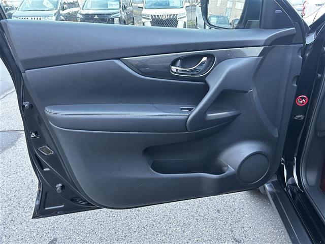 エクストレイル 20Xt エマージェンシーブレーキパッケージ 純正ナビ アラウンドビューモニター フルセグTV 前席シートヒーター パワーバックドア コーナーセンサー プッシュスタート スマートキー ETC(32枚目)